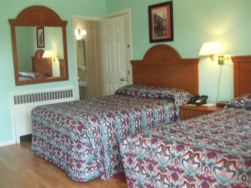 Robin Hood Motel Σαρατόγκα Σπρινγκς Εξωτερικό φωτογραφία